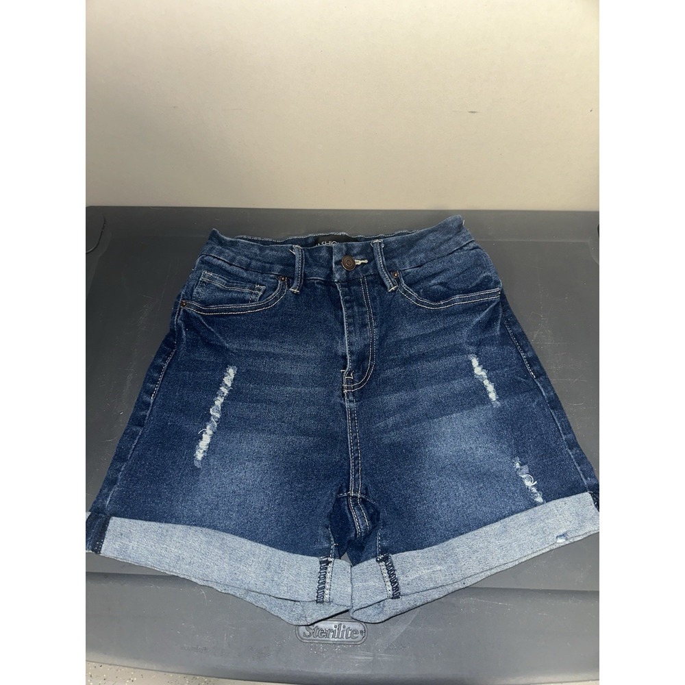 Fashion Nova Dark Wash Blue Jean Shorts Size 3